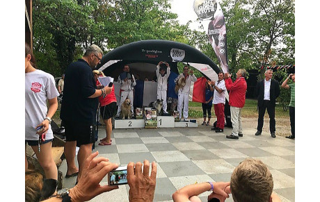 Tristan Ivanoff et Gwash Champions du Monde Agility !